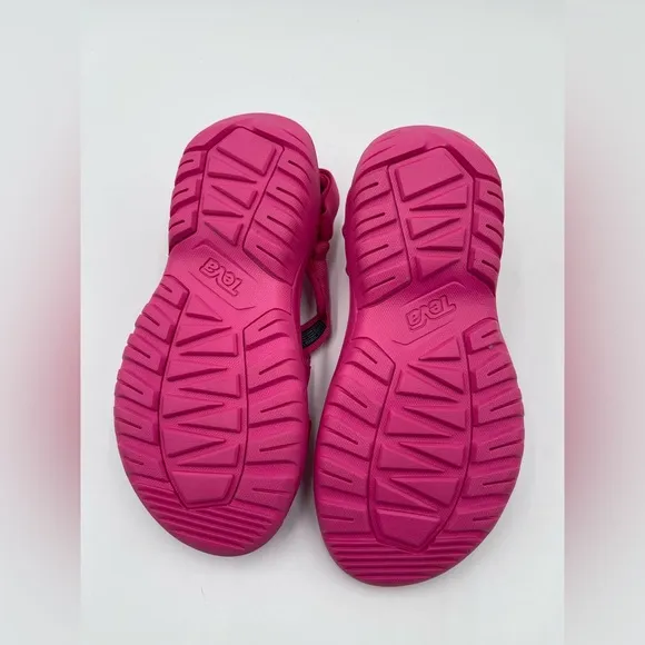 Teva Hurricane Verge Womens Size 7 Fuchsia Pink Outdoor Sandals Water Shoes