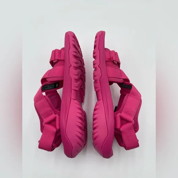 Teva Hurricane Verge Womens Size 7 Fuchsia Pink Outdoor Sandals Water Shoes