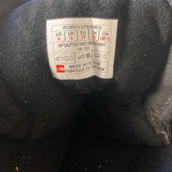 The North Face Black Thermoball Utility Mid Winter Waterproof Boots