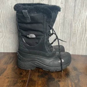 The North Face Shellista Heat Seeker Insulated Winter Boots Black Big Girls 5