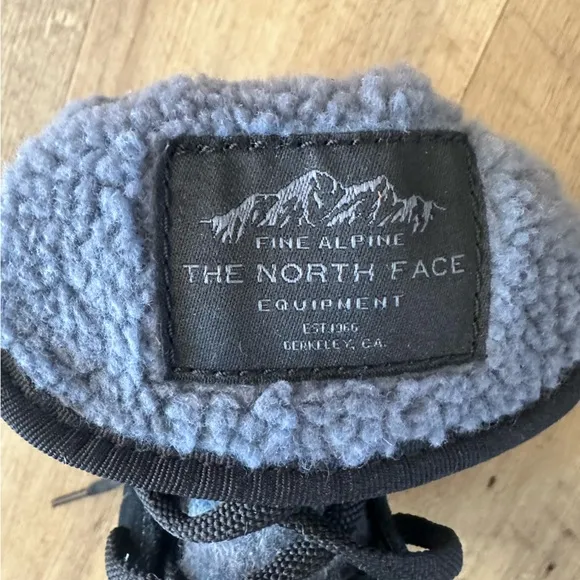 The North Face Shellista II Roll Down Winter Boots