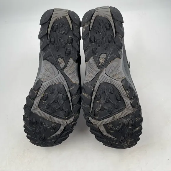 The North Face Snowfuse Suede Insulated Waterproof Winter Boots - Size 8