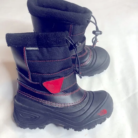 The North Face waterproof winter 🥶 boots