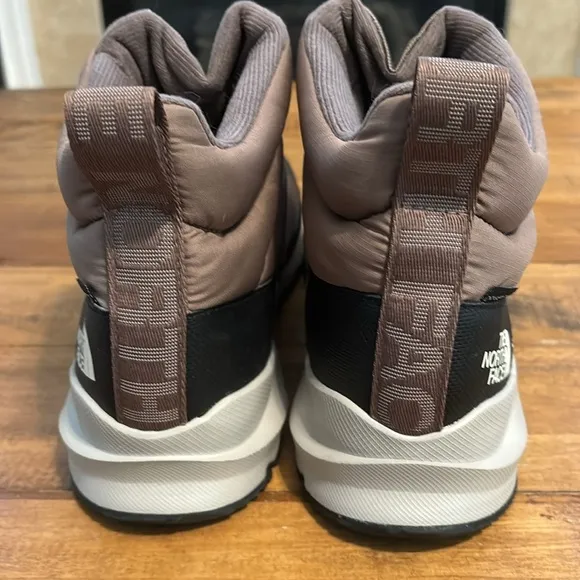 The North Face women’s winter boots, waterproof, size 11