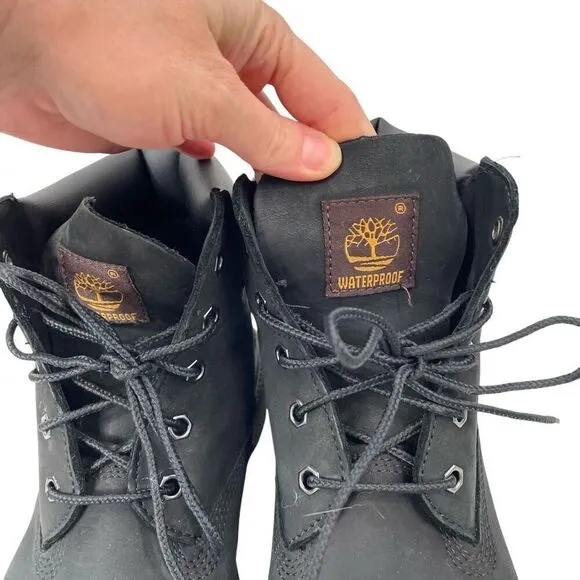 Timberland 6-inch classic boots Size 5 BOYS black 10910