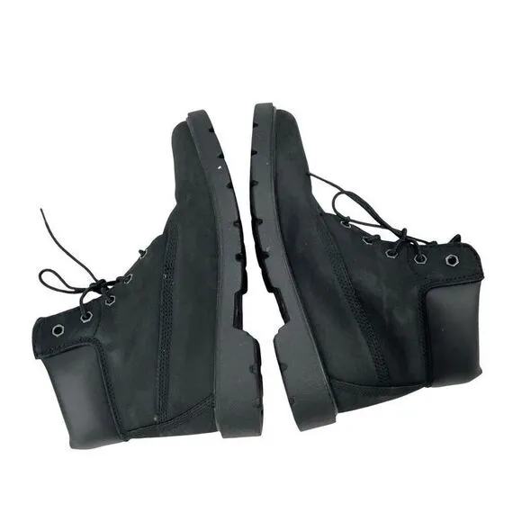 Timberland 6-inch classic boots Size 5 BOYS black 10910