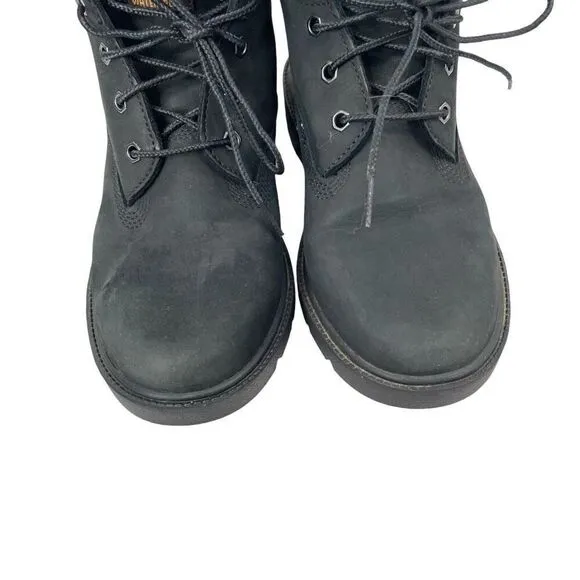 Timberland 6-inch classic boots Size 5 BOYS black 10910