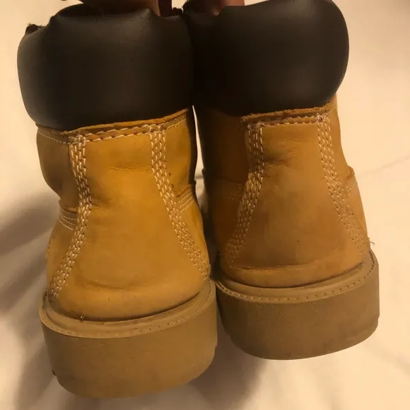 Timberland 6 inch classic waterproof boots 🥾