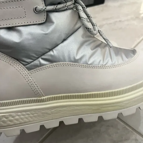 Timberland a7519 heritage women’s waterproof insulated boots silver / gray new
