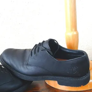 Timberland black Chukka mens boots size 10 lace up waterproof