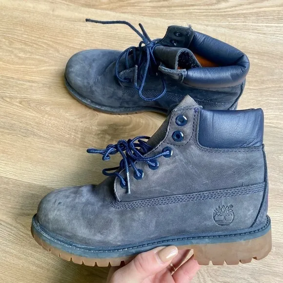 Timberland Blue Nubuck Leather Waterproof Boots Classic 6“ Youth/ Unisex