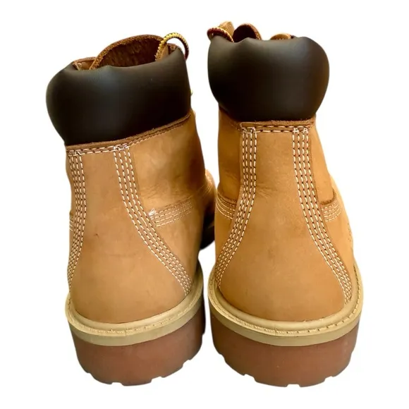 Timberland Boots pair with shorts or a skirt for a great spring summer look.