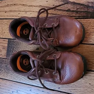 Timberland boots toddler size 8 baby .