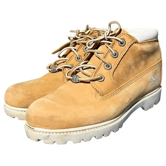 Timberland Boots Women’s Size 7.5 Wheat White Nellie Double Waterproof Ankle