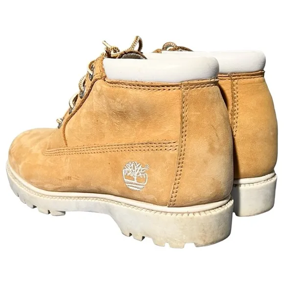 Timberland Boots Women’s Size 7.5 Wheat White Nellie Double Waterproof Ankle