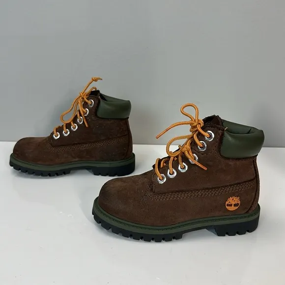 Timberland Kids Primaloft 200 Gram Suede Lace-Up Boots Size 9
