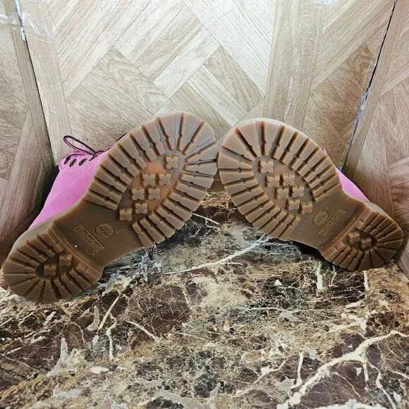 Timberland Susan G Komen GS Girl premium Boots pink size 4.   384