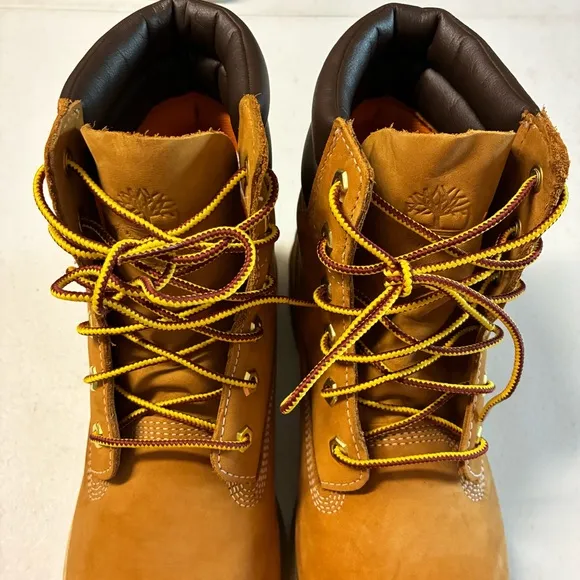 Timberland Sz10 Waterproof 400 gram Primaloft A161G Boot Women’s Leather Timbs