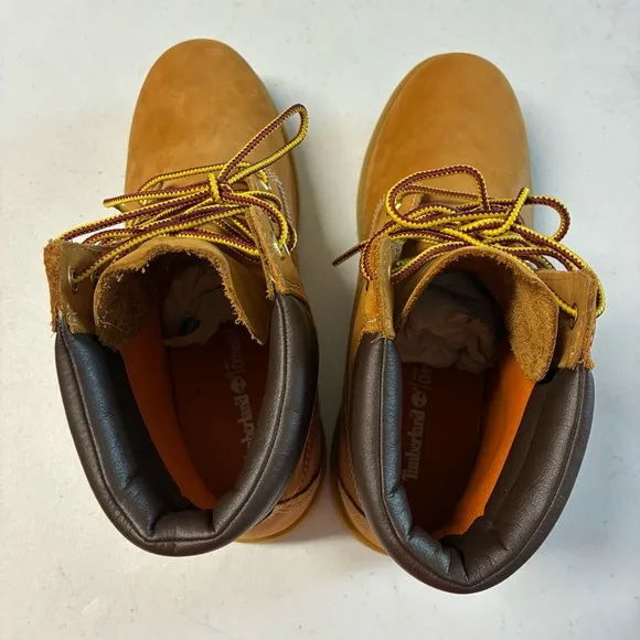 Timberland Sz10 Waterproof 400 gram Primaloft A161G Boot Women’s Leather Timbs