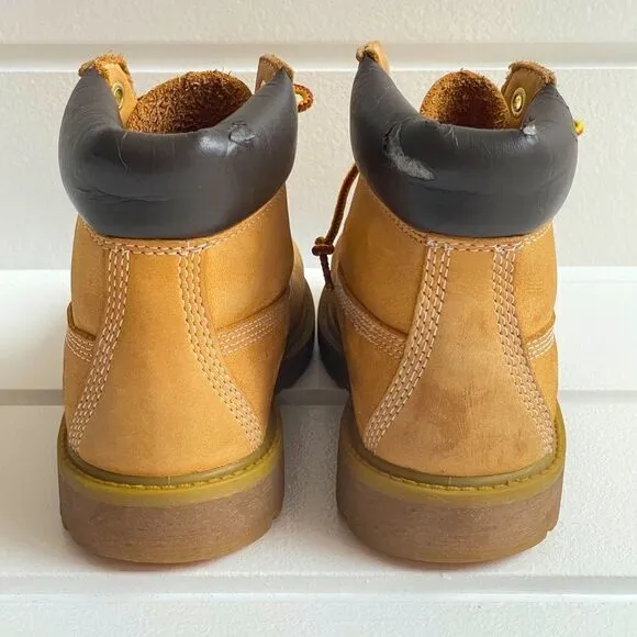 Timberland Traditional Youth Premium 6” Wheat Nubuck Waterproof Boots Size 1