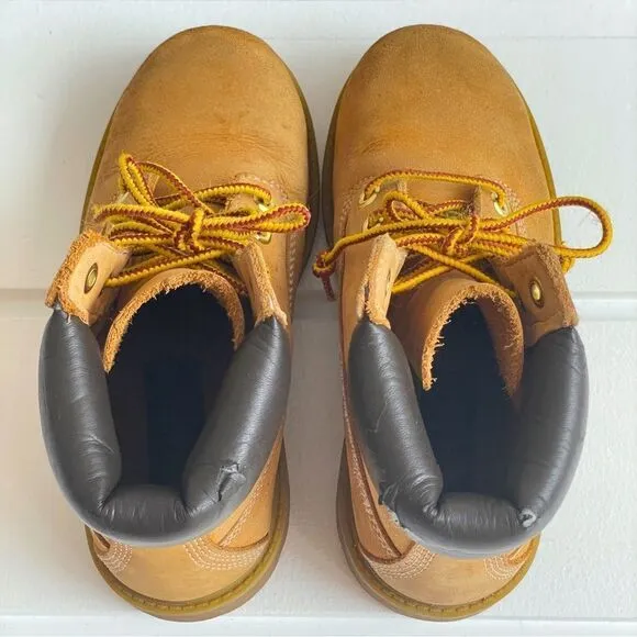 Timberland Traditional Youth Premium 6” Wheat Nubuck Waterproof Boots Size 1