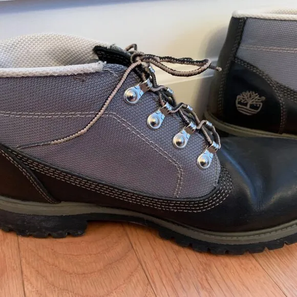Timberland Waterproof Campsite Boots Men's 9M 13049 Two-Toned Black with‎ Gray