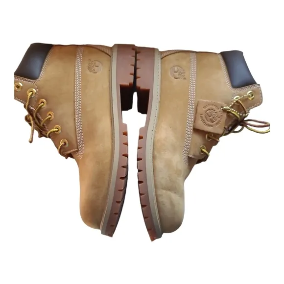 Timberlands* Youth* Premium 6&quot; Waterproof Boots* Wheat* Sz 3
