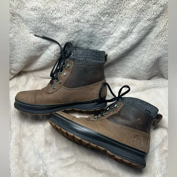 TimberlandSchazzberg Mid Waterproof Insulated Boot - Men's Size 8