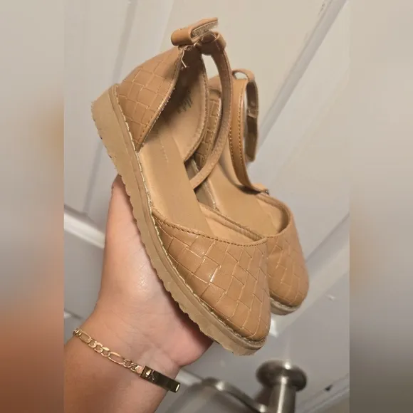 Toddler girl shoes size 9