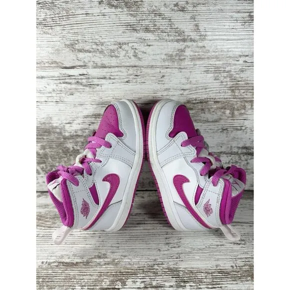 Toddler Nike Air Jordan 1 Mid 'Fire Pink' Pink/White Sneakers Sz 8C Athletic