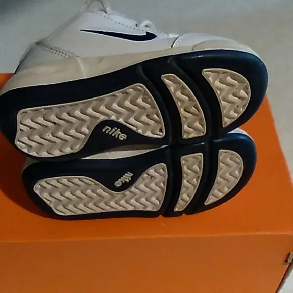 Toddler NIKE SNEAKERS