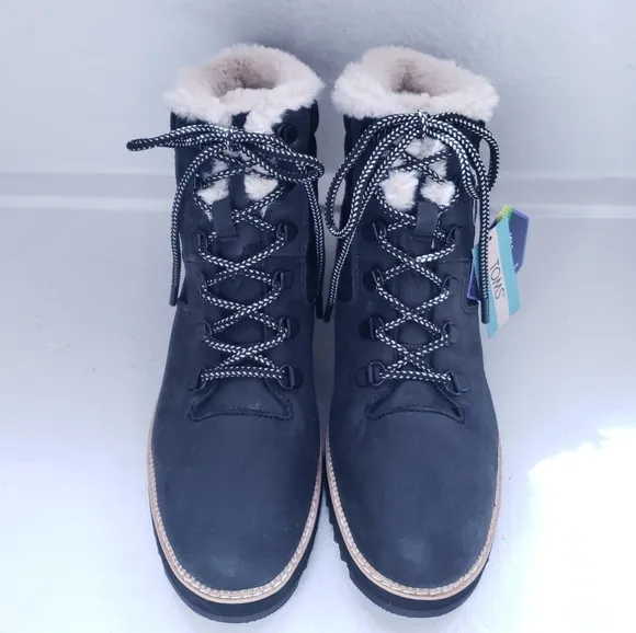 TOMS Mojave Waterproof Sherpa Lined Suede Lace Front Boots Size 9.5