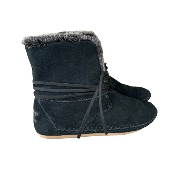 TOMS Women Ankle Boots 9049 ZAHARA, Shearling and Suede Moccasin Boots Size 9