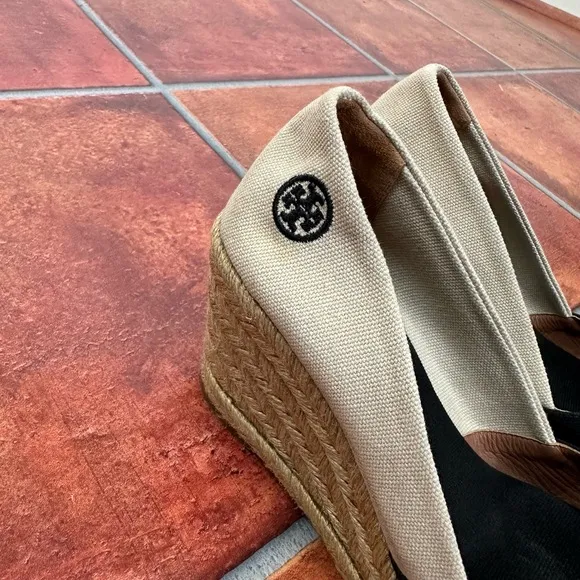 Tory Burch Peep Toe Espadrille Wedges Size 6