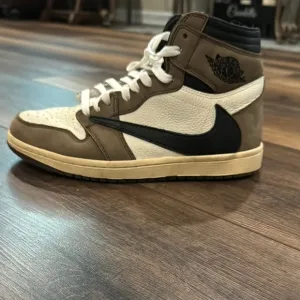 Travis Scott’s high top