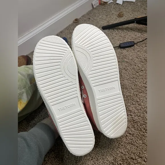 Tretorn NWT Nylite Plus Blush Sneakers Tennis Shoes Size 9.5