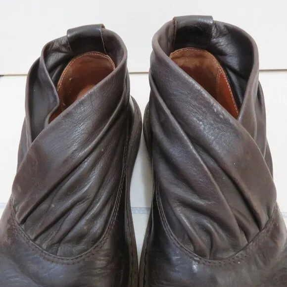 TRIPPEN Scarf F Brown Leather Slip On Shoes Brutalist Abstract Grunge - Size 6.5