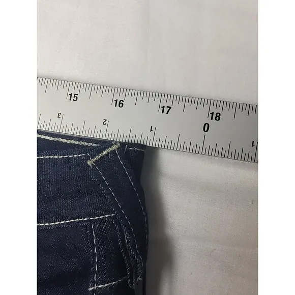 True Religion Womens Becca Mid-Rise Bootcut Jean Body Rinse Size 32 NWT