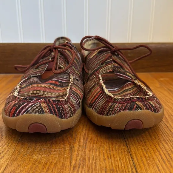 Twisted X Women’s Striped Red Multi Driving Moccasins Size 11