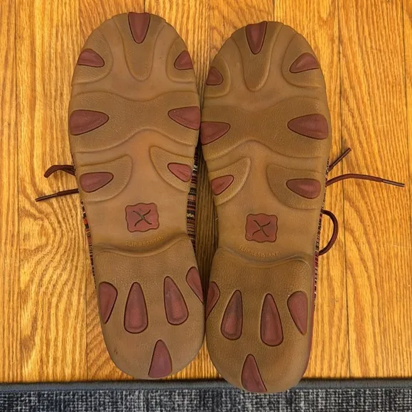 Twisted X Women’s Striped Red Multi Driving Moccasins Size 11