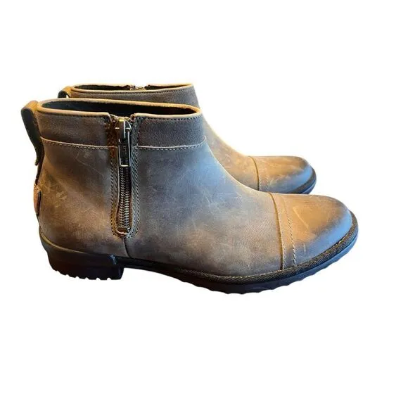 Ugg Attell waterproof gray bootie boots woman’s 7 breathable insulated