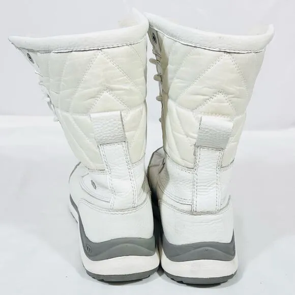 UGG Australia Adirondack III White Boots Women 6 Sherpa Fluff Waterproof Used