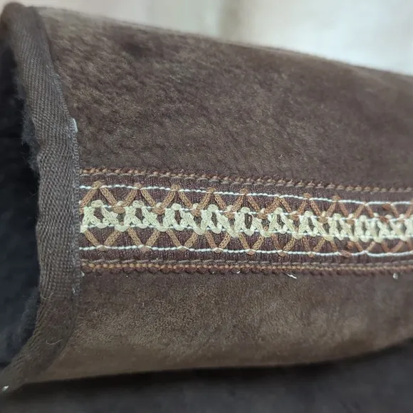 UGG Australia Braided Sheepskin Leather Suede Tall Boots 7 Brown