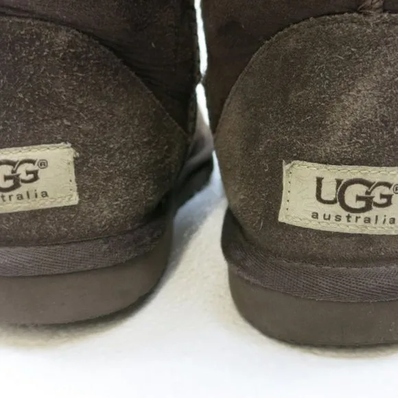 UGG Australia Classic Short Insulated Winter Boots Big Kids sz 4