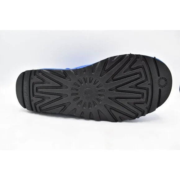 UGG Australia Womens Size 7 Classic Maxit Toggle Blue Black Waterproof Boots