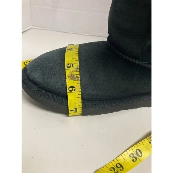 UGG Bailey Girls, Black Boots, Sz 3, Bow on side