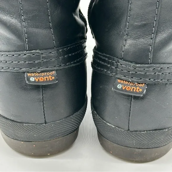 UGG Belcloud Boots. Size 8.5
