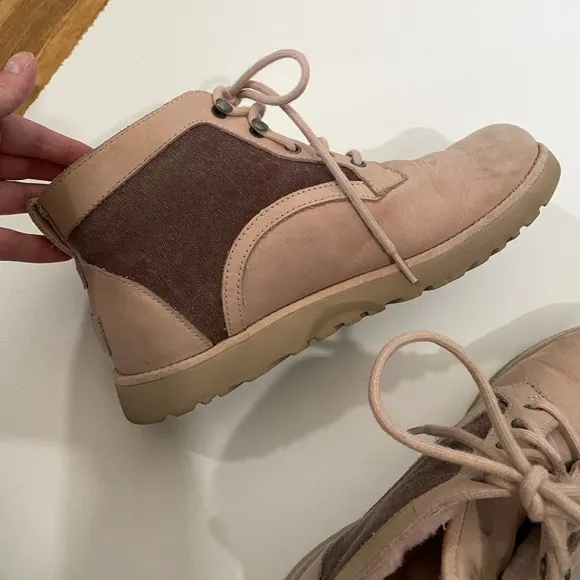 UGG Bethany Canvas Quartz Shoes Pink High Top Size 9