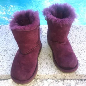 Ugg boots Bailey Bow suede kids size 12 bougainvillea color magenta/deep pink