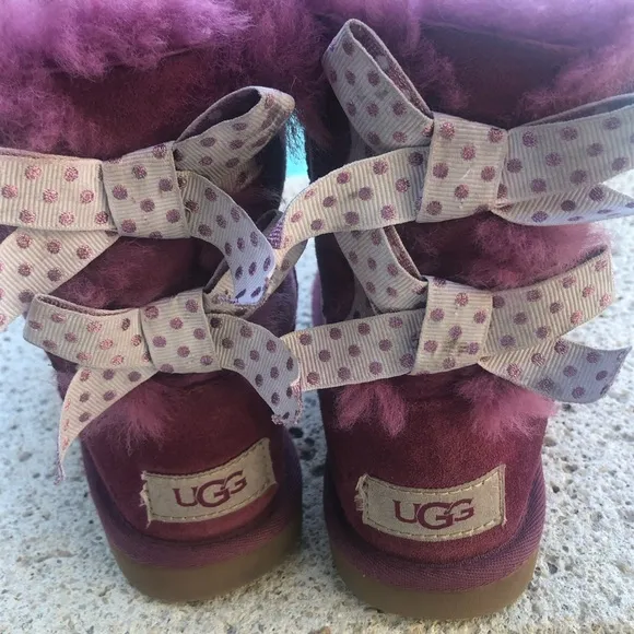 Ugg boots Bailey Bow suede kids size 12 bougainvillea color magenta/deep pink